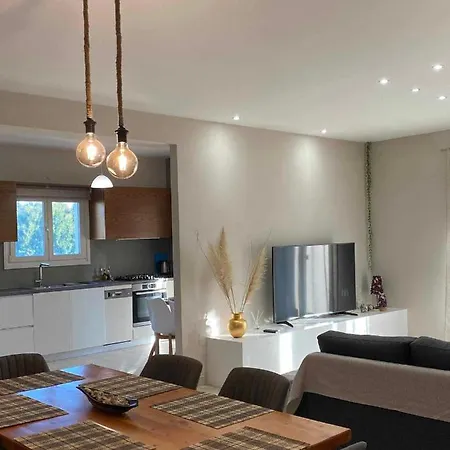 Prázdninový dům Elena *